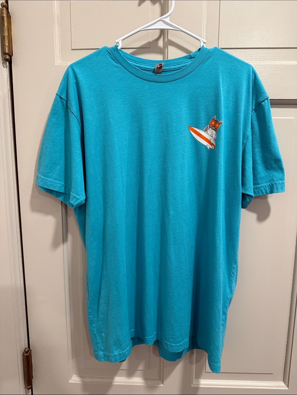 Hooters Surfing Owl Teal Graphic T-Shirt - Next Level Apparel Size XL